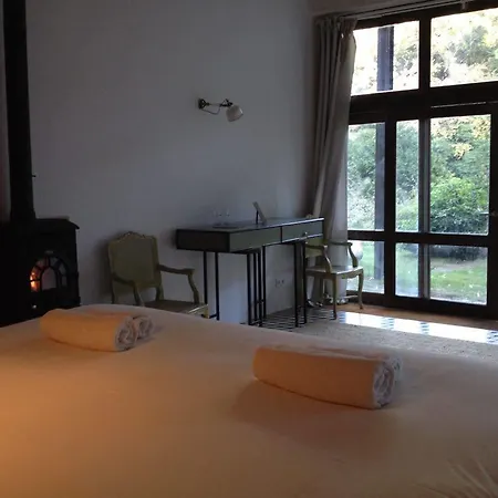 Guest house Quinta Do Castanheiro 3*